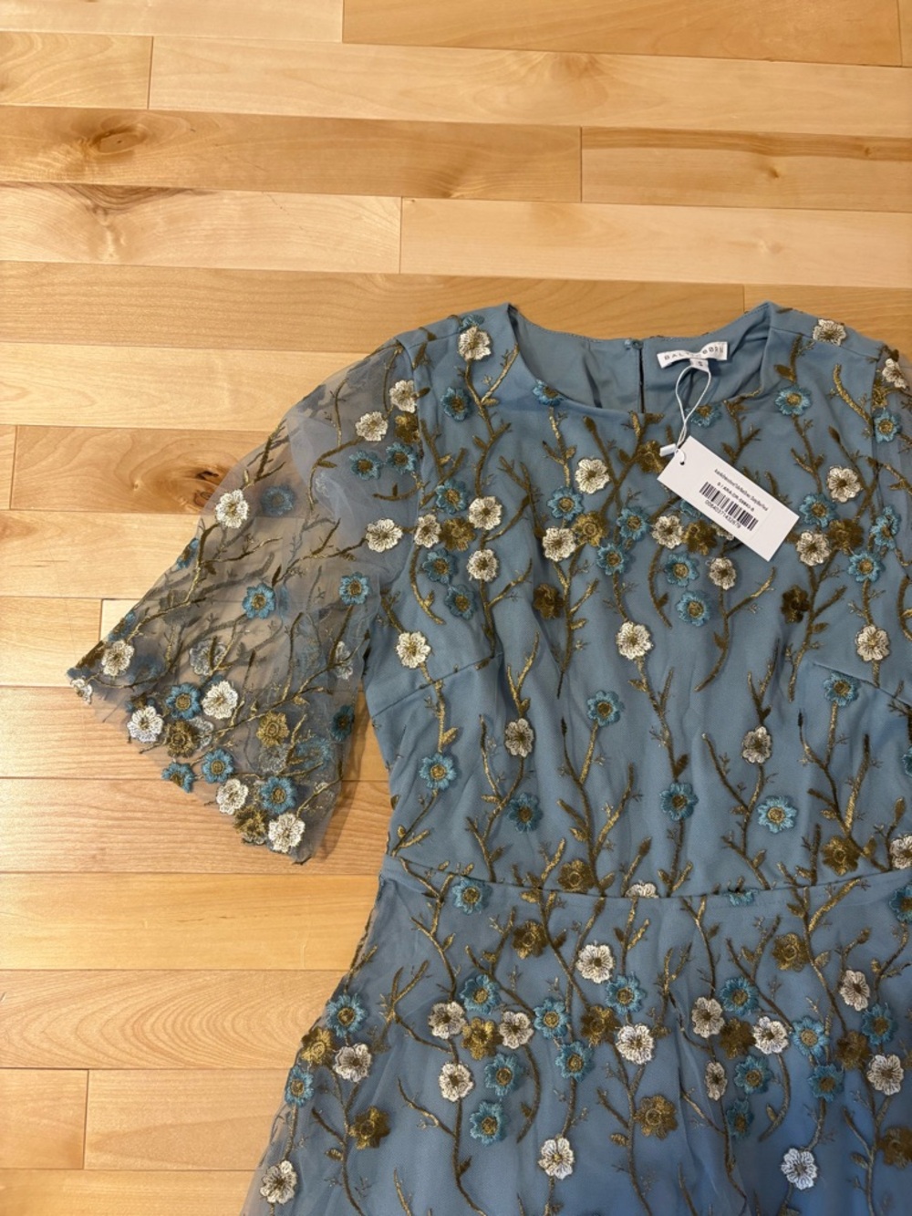 NWT BALTIC BORN DRESS - Embroidered Blue Floral Midi Dress - Picture 2 of 6